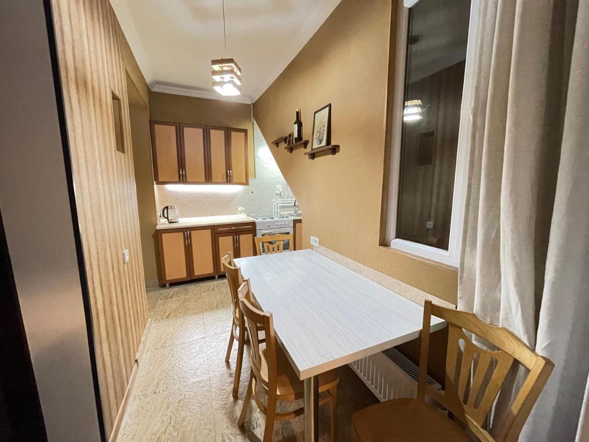 La Casa De Tbilisi Apartment Luaran gambar
